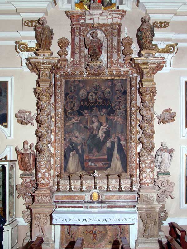 Chiesa-S.Leucio-Felline---Altare-stile-barocco-con-dorature-