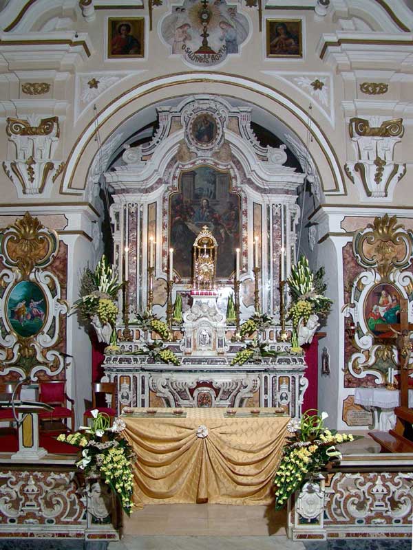 chiesa-S.Leucio-Felline-Altare-maggiore-completo
